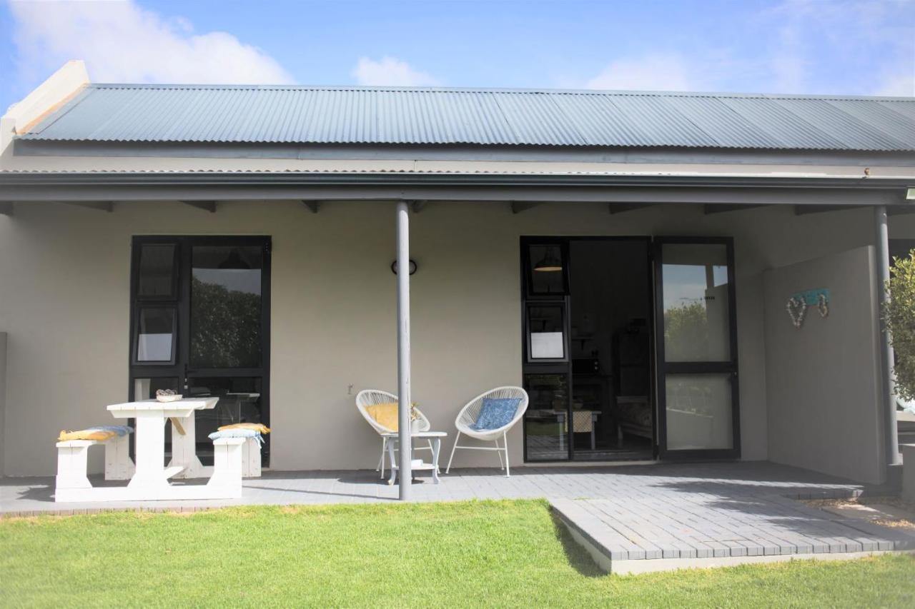 Three Feathers Cottages Langebaan Εξωτερικό φωτογραφία