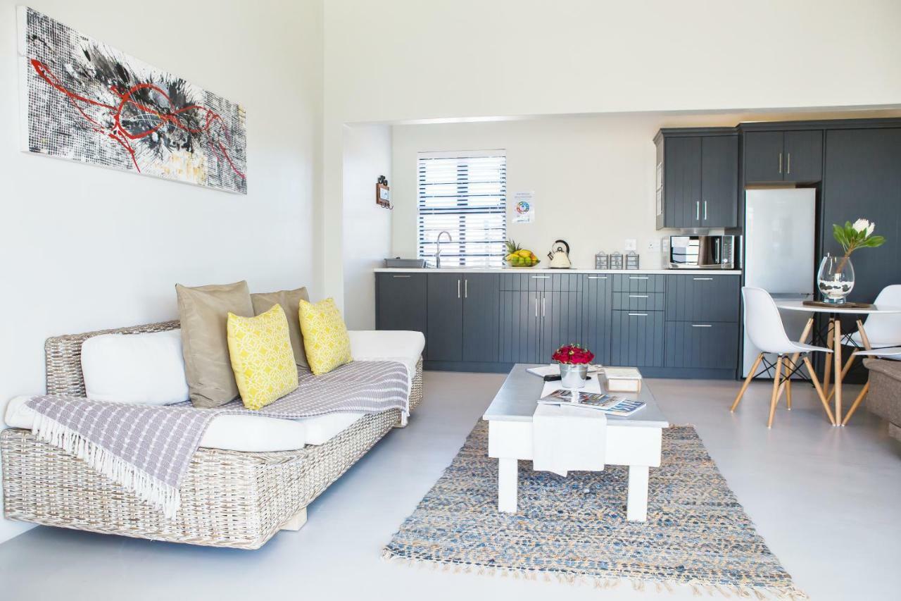 Three Feathers Cottages Langebaan Εξωτερικό φωτογραφία
